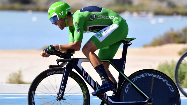 Patnáct let za úmyslné sražení cyklisty? Kauza španělské legendy jde před soud