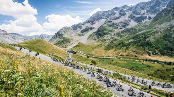 Protest proti Tour de France. Petice zpochybňuje trasu příštího ročníku