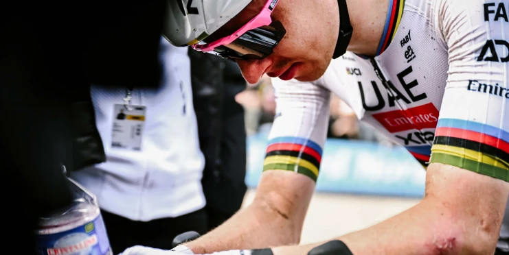 Luxus v bahně: Proč Pogačar a Van der Poel vozí na Roubaix hodinky za miliony