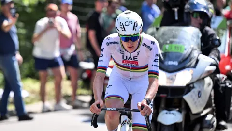 Zneužívají cyklisté léky? Asociace varuje před ketony, mluví o rizikovém chování jezdců