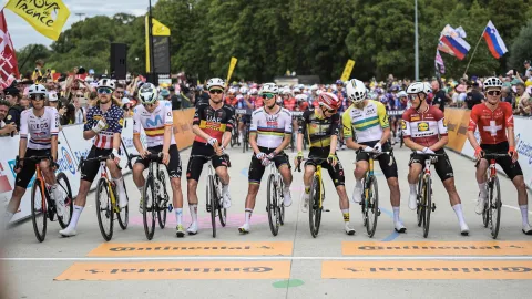 Praha má šanci na Tour de France 2028! O Grand Départ ale soupeří s Lucemburkem