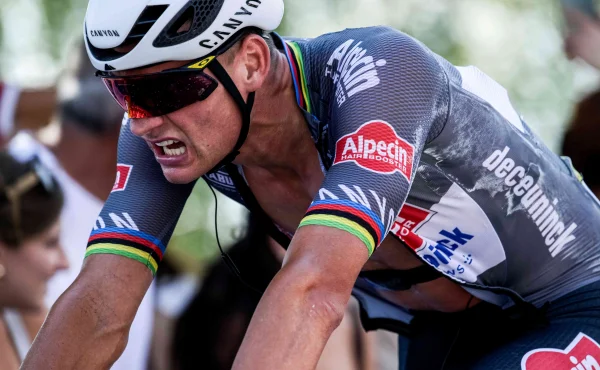 Van der Poel se toho nebojí. Přijal extrémní výzvu absolvovat triatlonového Ironmana