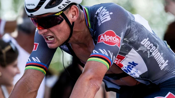 Van der Poel se toho nebojí. Přijal extrémní výzvu absolvovat triatlonového Ironmana