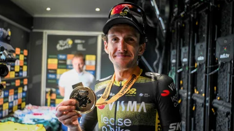 Yates vyhrál Giro a ukončil kariéru. Cyklistika mu víc brala, než dávala