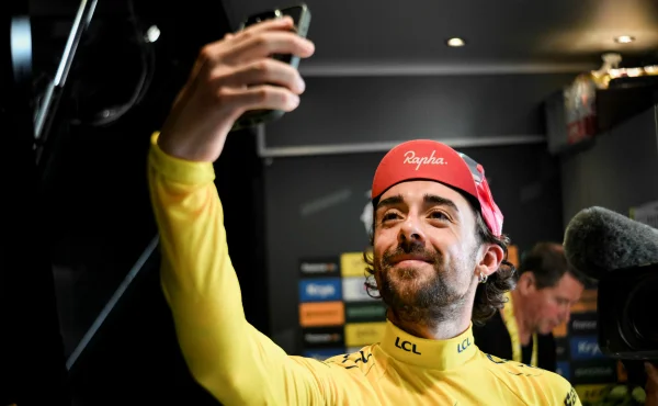 Irská pohádka. Bláznivé, na koho navazuju, zářil na Tour de France žlutý Healy