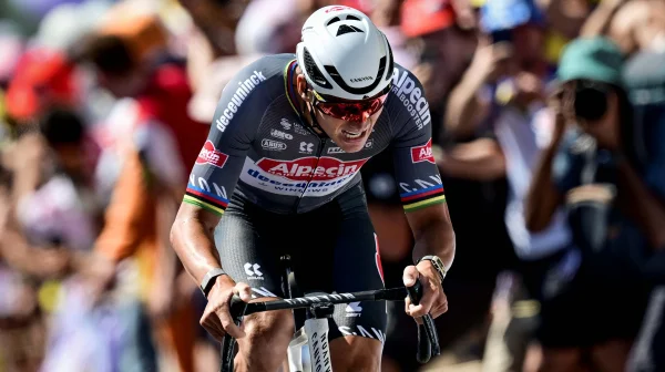 Ukončí Tadej Pogačar cyklokrosovou kariéru Van der Poela? Expert má jasno