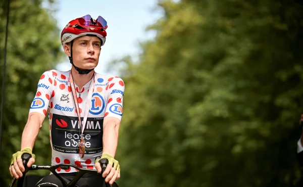 Mám šanci. Pořád mám šanci. Aha, tak ne, Tour de France už skončila, diví se Vingegaard