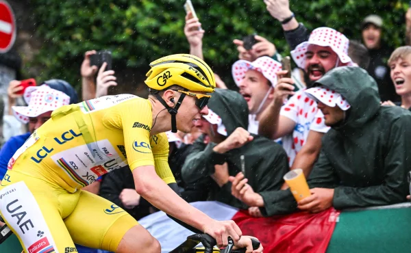 Pogačarova první Tour de France? Pizza, pivo a PlayStation, promluvil jeho parťák