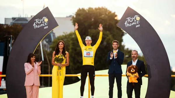 V zákulisí je jasno. Tadej Pogačar v příštím roce vynechá Tour de France