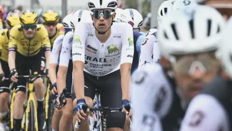 Cyklisté týmu Israel-Premier Tech se stahují z Itálie. I kvůli Gretě a její flotile