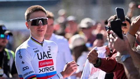 Armstrong chtěl peníze, Pogačar je přinese. Tour de Romandie bojuje za pomoci šampiona o přežití