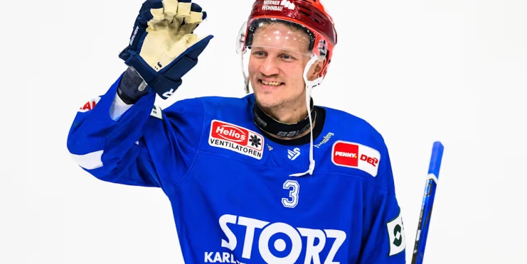 Finský hokejista se omluvil za působení v Rusku, jeho nový klub i tak přišel o sponzora
