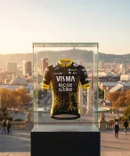 Fanoušci rozhodli: Vingegaardova Visma pojede Tour de France v tmavých dresech