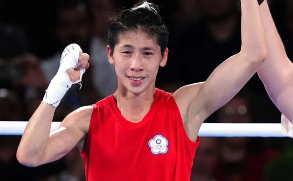 Olympijská vítězka očistila své jméno. Genderový test pustil boxerku zpět do ringu