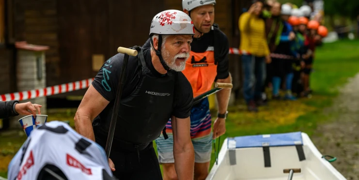 Rekordní účast i prezidentská posádka: na maratoně v Českém Krumlově nechyběl ani Petr Pavel