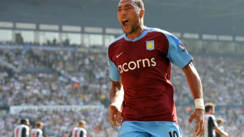 Cíl ve fotbalovém důchodu? Zahrát si záporáka v bondovce po boku Toma Hardyho