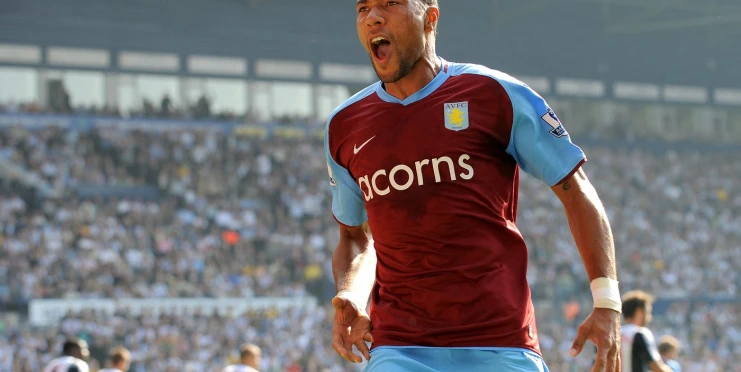 Cíl ve fotbalovém důchodu? Zahrát si záporáka v bondovce po boku Toma Hardyho