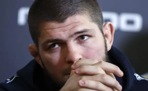 Nurmagomedov chce přesvědčit Ronalda, aby neodcházel z Manchesteru United