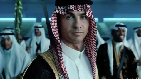 Chaos během soustředění: Cristiano Ronaldo hrozil fanouškům přivoláním policie