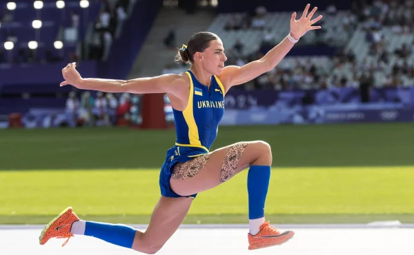 Trable ukrajinské krásky. Testosteron jí sebral olympiádu, začne zase fotit?