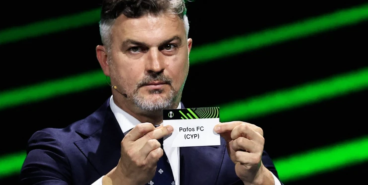 Pafos FC: Kdo je tajemný muž v logu překvapivého účastníka Ligy mistrů