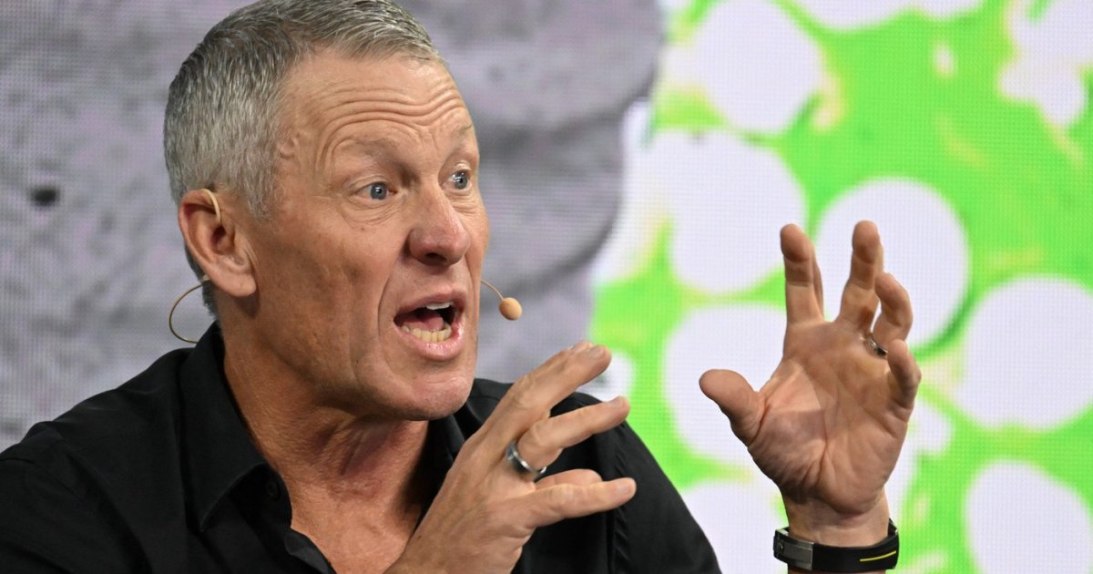 Lance Armstrong se vrac&iacute; do | nastartu.cz