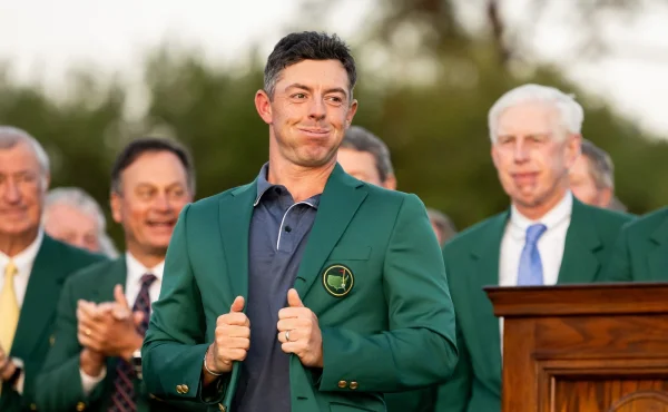 Zelené sako McIlroye unavuje. Když si budu stěžovat, dej mi pěstí, vyzval proto ženu