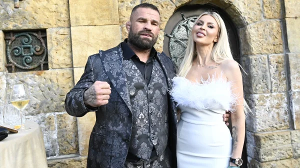 Veterán UFC Vémola je single. Fanoušci ho kritizují za načasování a označují za narcise