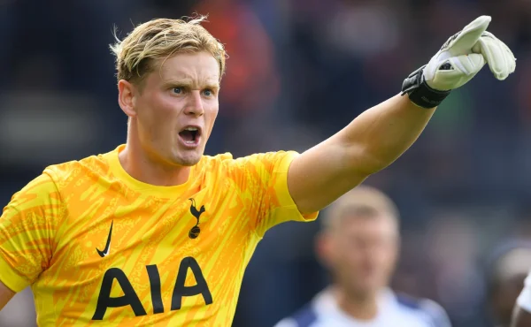 Frank má o Kinském jasno. Českého brankáře podle něj čeká v Tottenhamu velká budoucnost