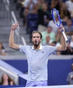 Skandál na US Open: Medveděv urážel rozhodčího, fotograf přišel o akreditaci
