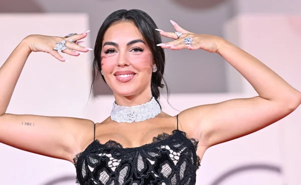 Poklekl? Ronaldo promluvil o zásnubách a doživotní rentě pro Georginu