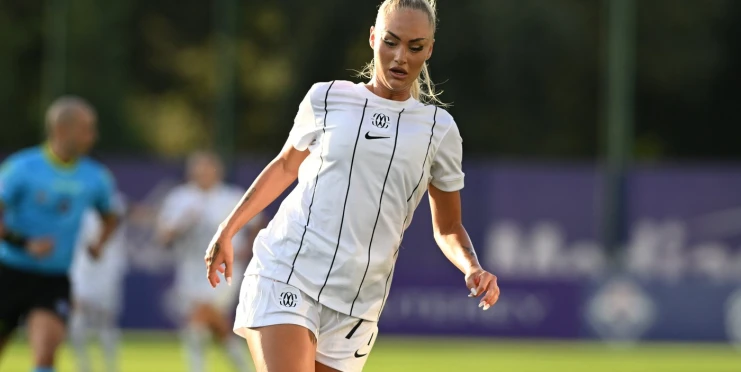 Kráska Lehmannová: Rozešla se s přítelem, opustila Juventus, ale už zase střílí góly