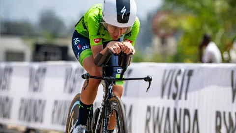 Zapomíná platit účty, prozrazuje o vítězi Tour de France Pogačarova přítelkyně