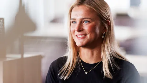 Utajená adresa i identita. Švédská lyžařka se schovává před odsouzeným stalkerem