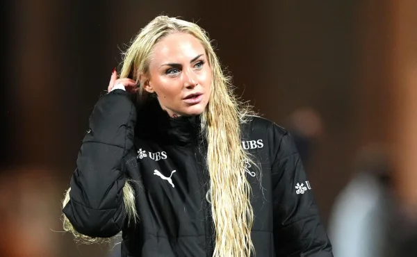 Pocta pro nejkrásnější fotbalistku. Lehmannová bude tváří Her, ponese i pochodeň