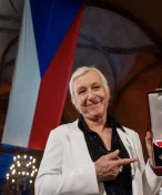 Trump znamená chaos a strach. Legendární Martina Navrátilová vyzývá k protestům