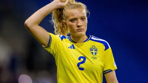 Tak atraktivní, až museli vypnout komentáře. Po veselém vzkazu z šatny přišly nevhodné poznámky