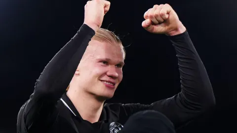 Šílená čísla! Haaland překonal rekord Shearera a je nejrychlejším 'stovkařem' v Premier League