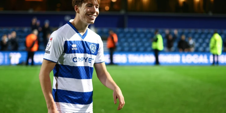 I tak může vypadat oslava. Hvězdě QPR stáhli po gólu kraťasy