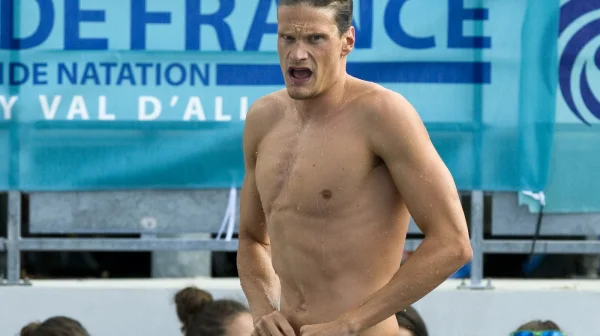 Olympijskému vítězi hrozí dvacet let ve vězení. Zneužil trenérovu nezletilou dceru