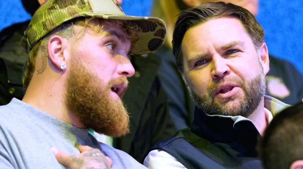 Další Trumpovská posila. Viceprezidenta Vance podpořil na tribuně influencer Jake Paul