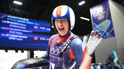 Olympiáda jako seznamka: Americká sáňkařka pojala Hry jako randící reality show