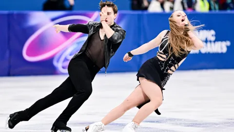Čeští krasobruslaři čelí urážkám. Byla to AI patlanina, píší o nich zahraniční média