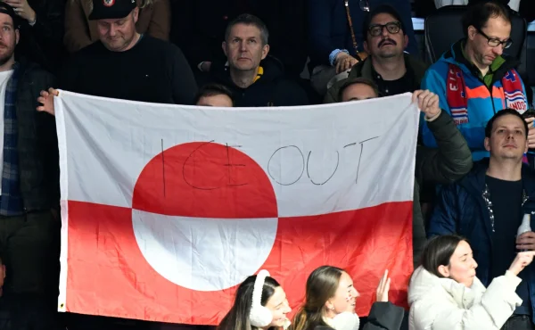 Na olympiádě museli schovat grónskou vlajku. Prý kvůli strachu z agresivních Američanů