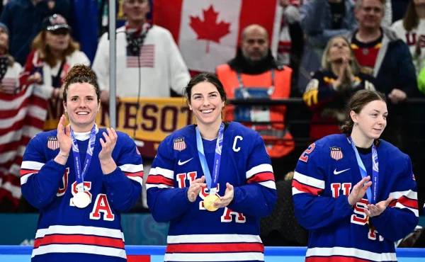 Trump se vysmíval americkým hokejistkám. Ty teď odmítly jeho pozvání do Kongresu