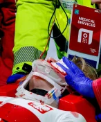 Mám se docela dobře, ozvala se rychlobruslařka. Soupeřka jí na olympiádě rozřízla tvář