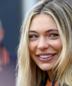 Leerdamová změnila sport. Místo kombinézy oblékla dres a okouzlila fanoušky