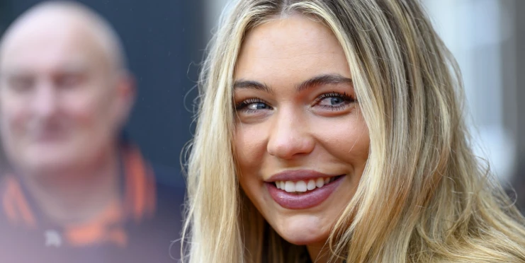 Leerdamová změnila sport. Místo kombinézy oblékla dres a okouzlila fanoušky