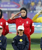 Nejdřív na protest mlčely, teď už íránskou hymnu zpívají. Fotbalistky byly označeny za zrádkyně