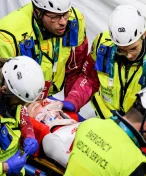 Rychlobruslařka poprvé ukázala pořezanou tvář. Kromě jizvy ji zůstává rozmazané vidění